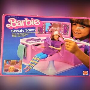 SOLD Sealed Vintage NIB 1983 Barbie Beauty Salon no. 4839 "Really sprays water!"